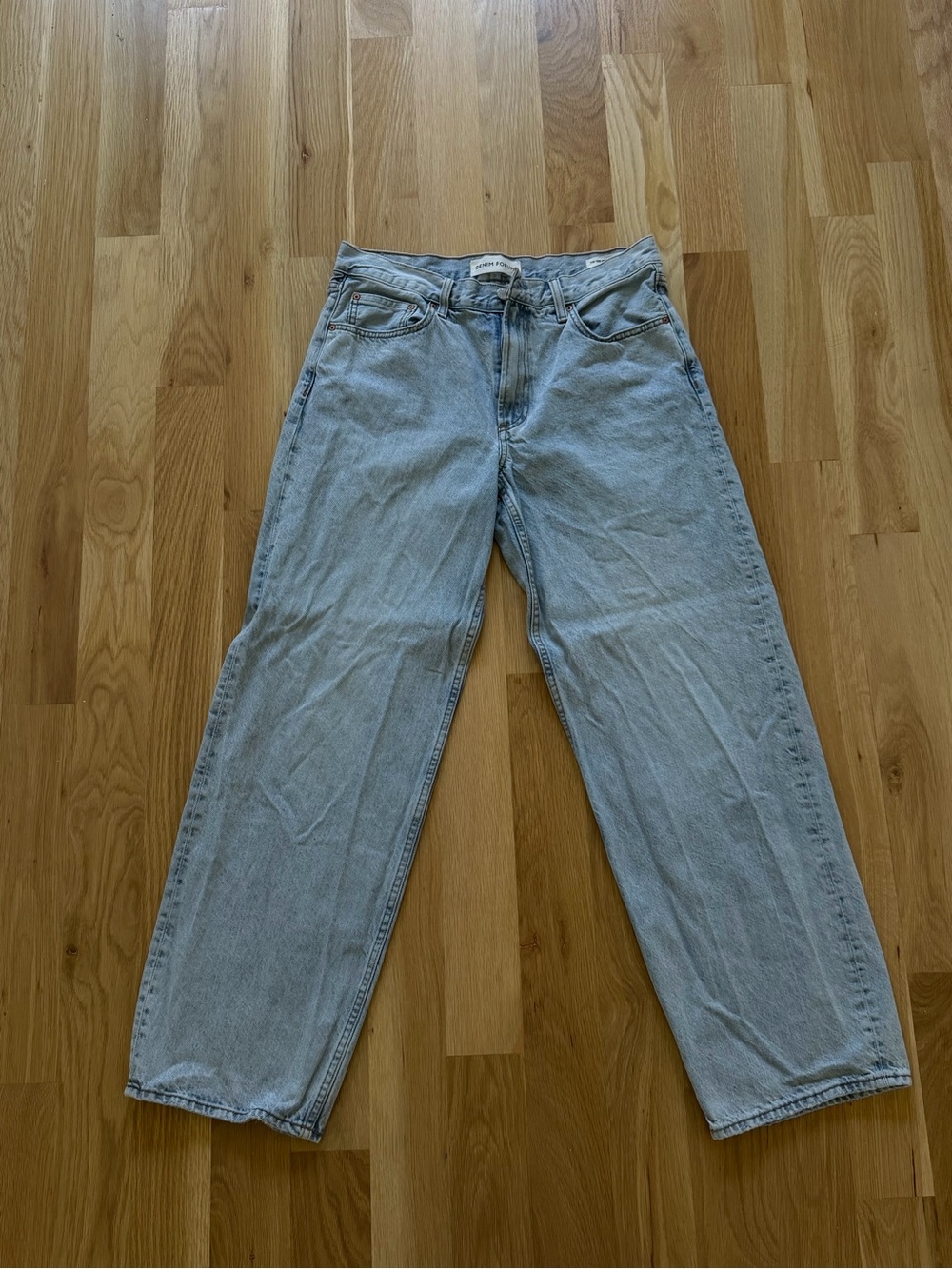 Aritzia Light Blue Women's High-Rise Straight Jeans